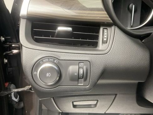 Used 2020 Buick Envision Premium image 15