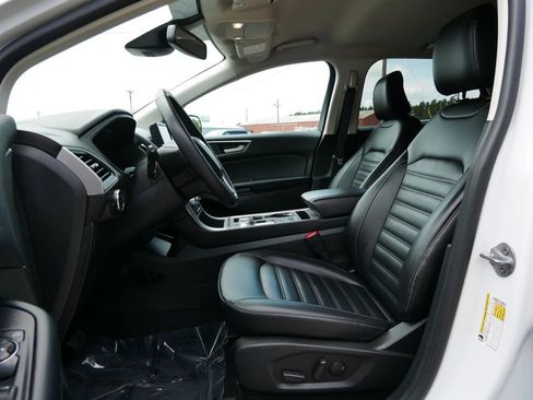 Certified 2024 Ford Edge SEL w/ Convenience Package AWD/4WD image 14