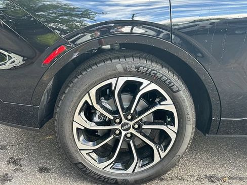 New 2026 Lincoln Nautilus Reserve AWD/4WD image 18