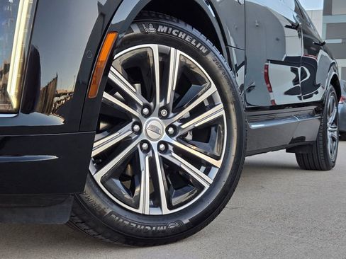 Certified 2024 Cadillac Lyriq Luxury w/ Nappa Leather Package image 8