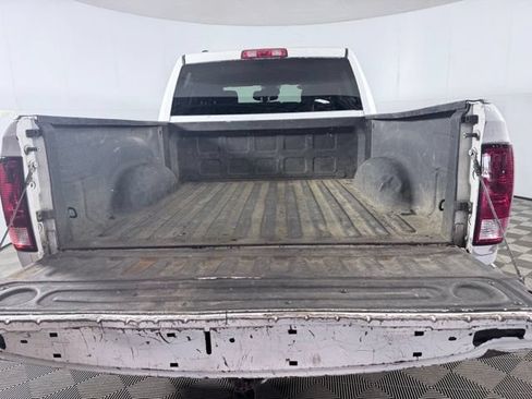 Used 2017 RAM 1500 Express AWD/4WD image 16