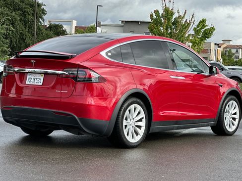 Used 2021 Tesla Model X Long Range image 4