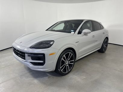New 2025 Porsche Cayenne Turbo