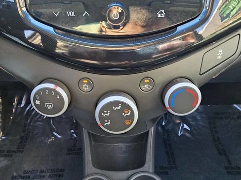 Used 2015 Chevrolet Spark LT image 30