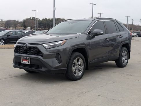 Used 2024 Toyota RAV4 XLE image 10