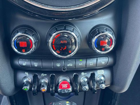 Used 2019 MINI Cooper John Cooper Works w/ Signature Upholstery Package FWD image 12