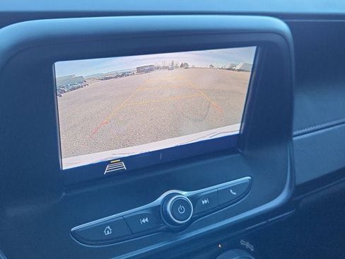 Used 2020 Chevrolet Camaro LT image 18