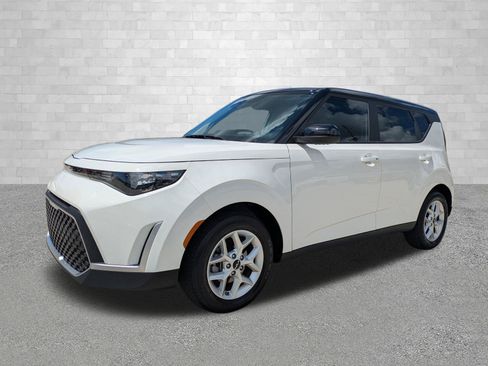 Used 2025 Kia Soul S FWD image 5