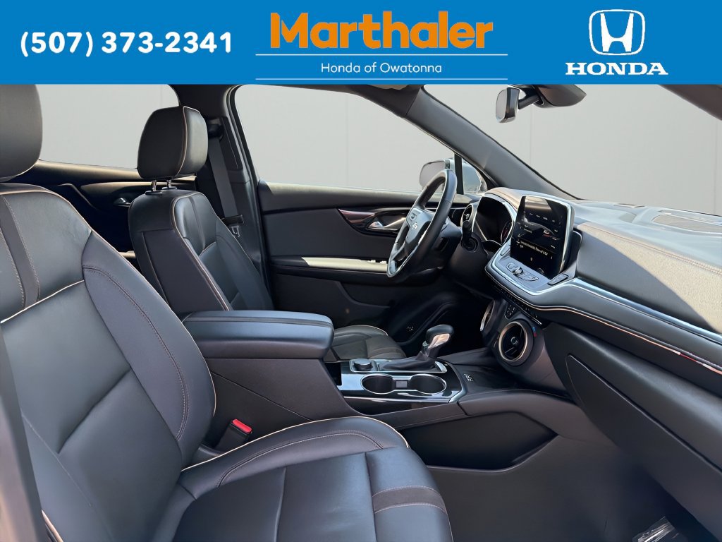 Used 2023 Chevrolet Blazer Premier AWD/4WD image 19