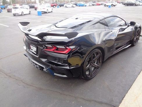 New 2024 Chevrolet Corvette Z06 w/ Z07 Performance Package RWD image 5