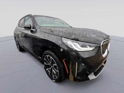 New 2026 BMW X3 xDrive30 image 9