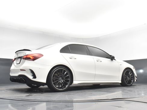 Used 2021 Mercedes-Benz A 35 AMG 4MATIC image 25