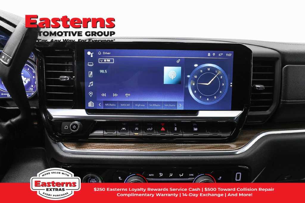 Used 2023 Chevrolet Silverado 1500 LT AWD/4WD image 13