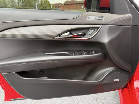 Used 2018 Cadillac ATS V w/ Luxury Package image 18