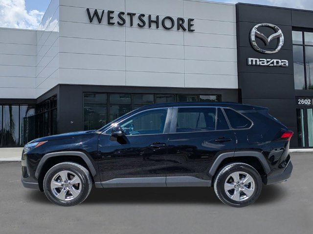 Used 2023 Toyota RAV4 XLE AWD/4WD image 6