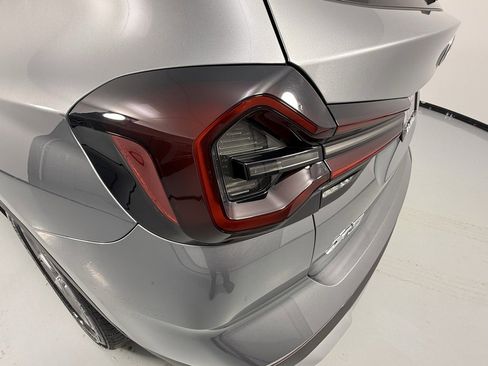 Used 2024 BMW X3 xDrive30i w/ Premium Package w/ZPA image 2