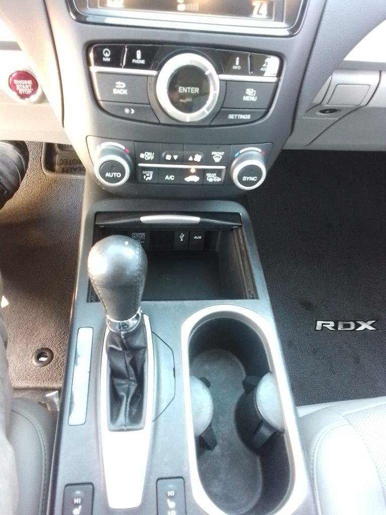 Used 2017 Acura RDX w/ Technology Package AWD/4WD image 11
