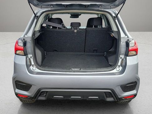 Used 2026 Mitsubishi Outlander Sport 2.0 ES image 8