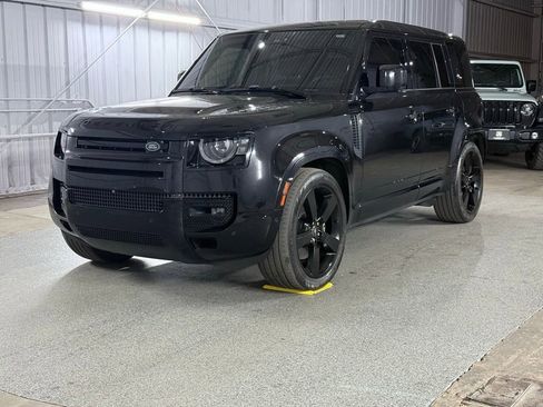 Used 2023 Land Rover Defender 110 V8 AWD/4WD image 1