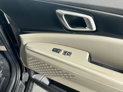 New 2026 Kia Carnival LXS image 32