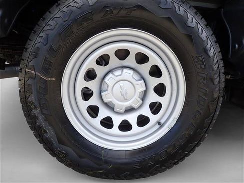 New 2026 Chevrolet Silverado 1500 W/T AWD/4WD image 7