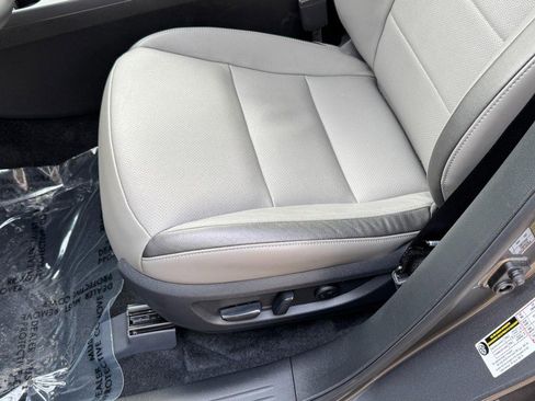 Used 2025 INFINITI QX50 Luxe image 25