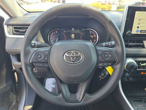 Certified 2025 Toyota RAV4 LE FWD image 24