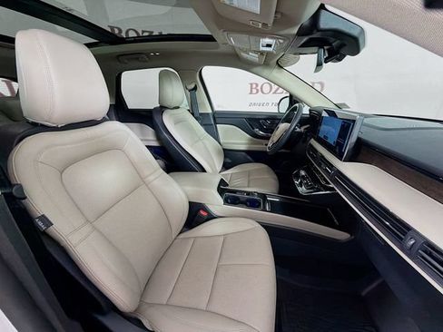 Certified 2025 Lincoln Corsair Grand Touring w/ Equipment Group 301A AWD/4WD image 34