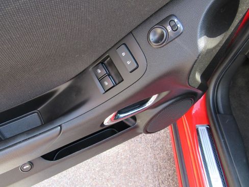 Used 2014 Chevrolet Camaro SS w/ SS Performance Package RWD image 23