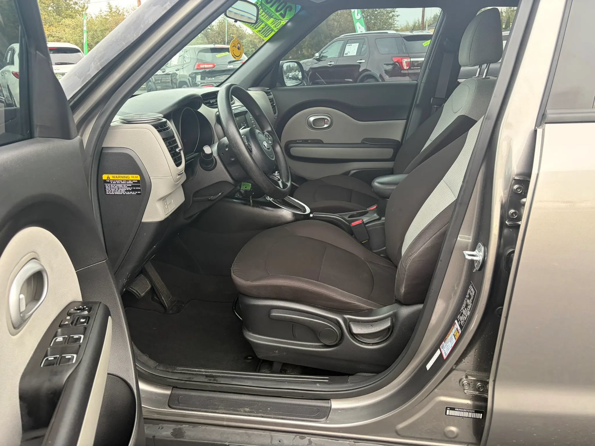 Used 2018 Kia Soul w/ Convenience Package FWD image 12
