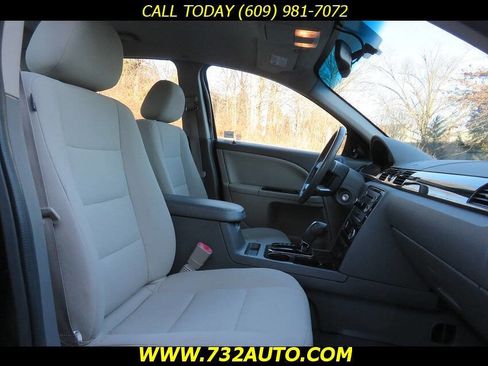 Used 2009 Mercury Sable Sedan image 7