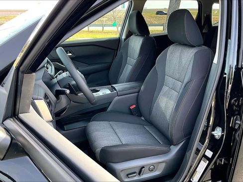 New 2026 Nissan Rogue SV image 9