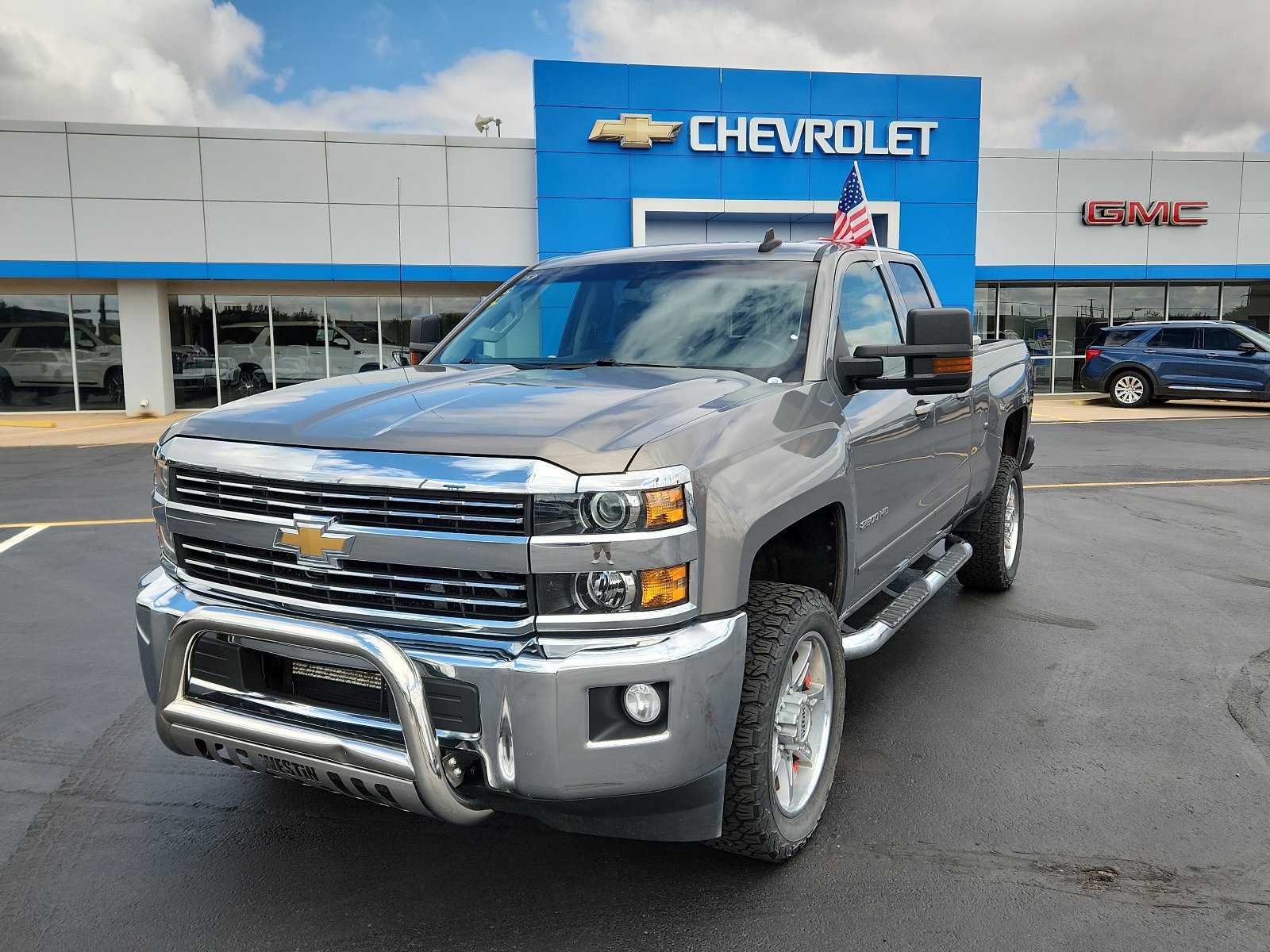 Used 2017 Chevrolet Silverado 2500 LT w/ All Star Edition AWD/4WD image 1