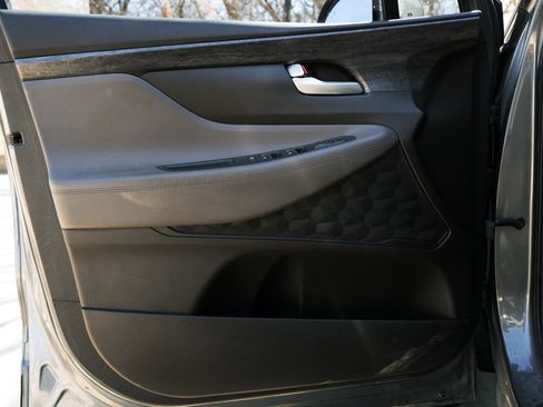 Used 2020 Hyundai Santa Fe SEL image 35