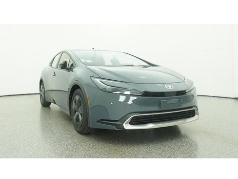 New 2026 Toyota Prius Plug-In Hybrid image 30