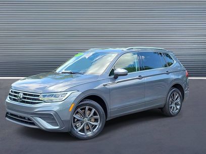 Used 2024 Volkswagen Tiguan SE