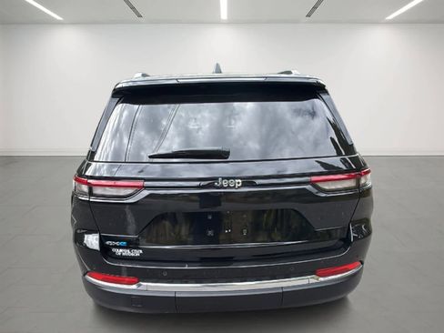 Used 2023 Jeep Grand Cherokee 4WD 4xe image 4