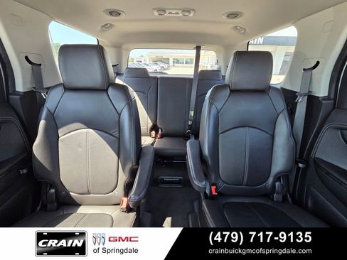 Used 2017 GMC Acadia Limited SLT FWD image 29