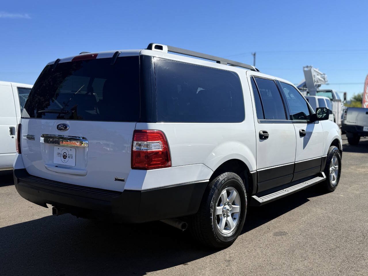 Used 2014 Ford Expedition EL XL AWD/4WD image 5