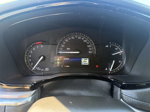 Used 2018 Cadillac XT5 Premium Luxury image 11