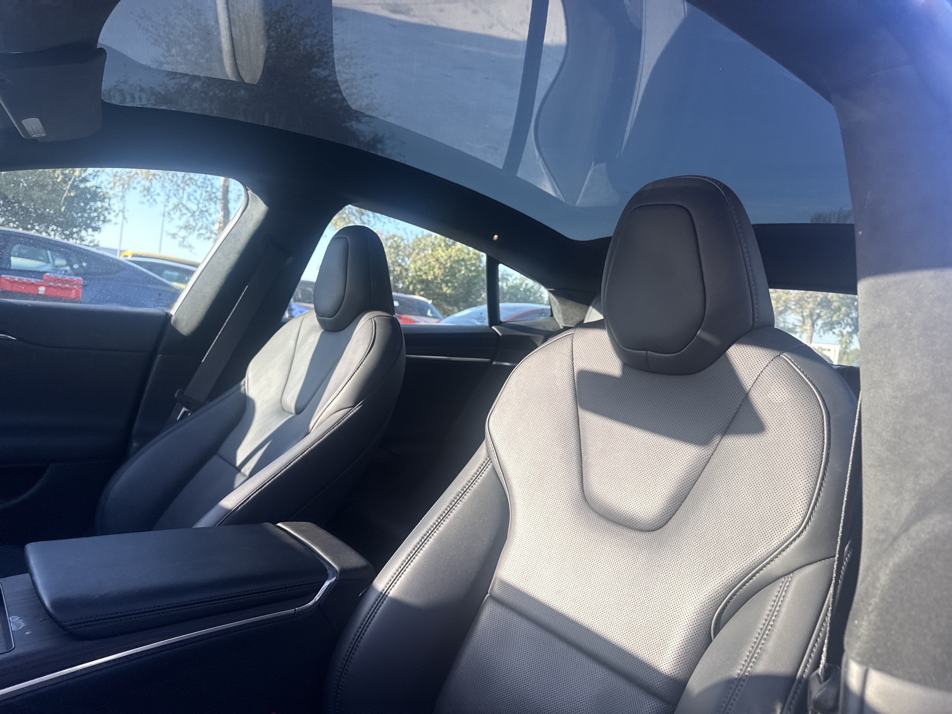 Used 2025 Tesla Model S AWD/4WD image 5