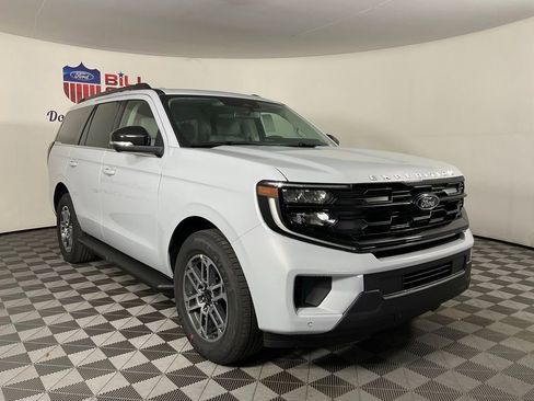 New 2026 Ford Expedition Active RWD image 1