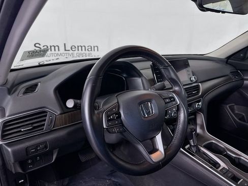Used 2021 Honda Accord EX-L image 11