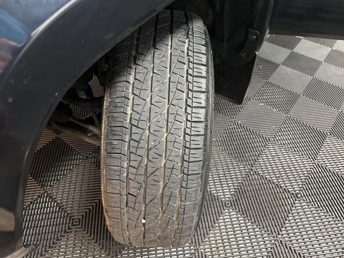 Used 2019 Toyota Tacoma TRD Sport image 41