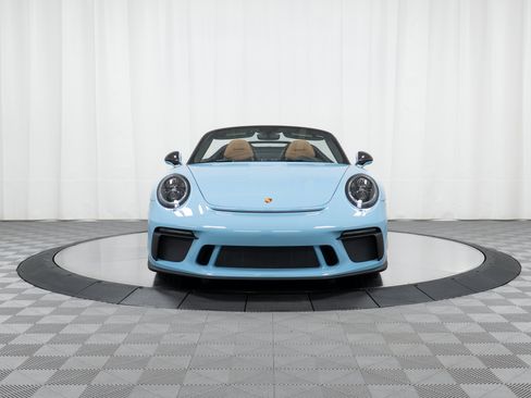 Certified 2019 Porsche 911 Speedster RWD image 10