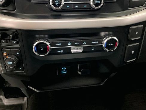 Used 2022 Ford F150 XLT w/ Equipment Group 301A Mid AWD/4WD image 15