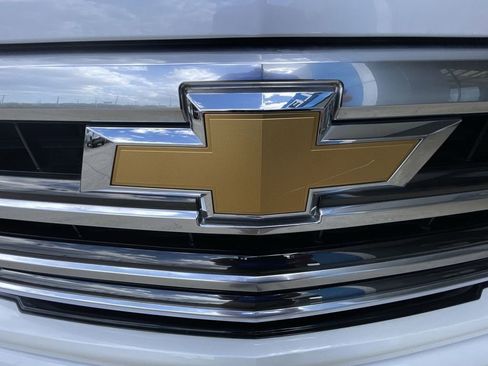 Used 2024 Chevrolet Silverado 1500 High Country w/ High Country Premium Package AWD/4WD image 31