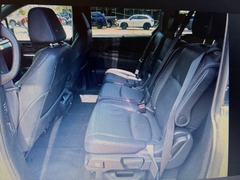 Used 2025 Honda Odyssey Sport-L image 8