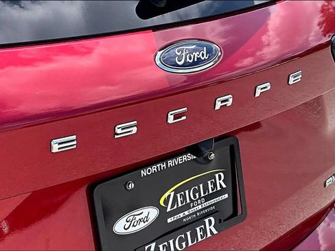 Used 2024 Ford Escape ST-Line AWD/4WD image 8