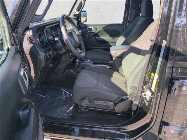 Used 2026 Jeep Gladiator Mojave AWD/4WD image 15